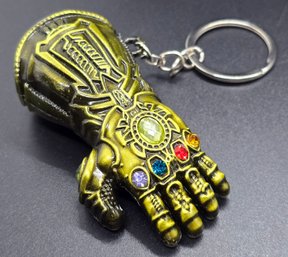 Brand New Marvel Avengers Thanos Infinity Stones Glove Keychain