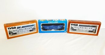 Vintage Tyco & Life-like HO Scale Tyco Hopper & Boston Main Railroad Cars