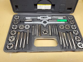 Pittsburgh SAE 40 Piece Tap & Die Set