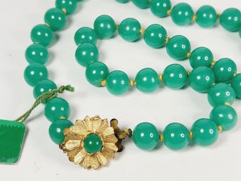 Vintage Green Stone Gold Tone Beaded Necklace