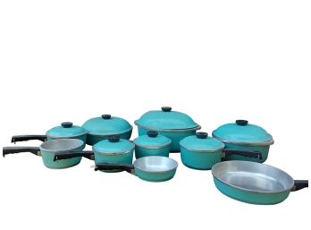 Vintage Aqua Turquoise CLUB Cookware Set