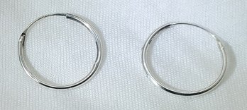 Vintage Sterling Silver Medium Size Hoop Earrings ~ 0.94 Grams