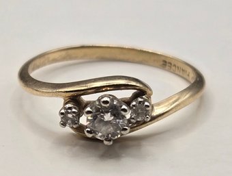 14K 'Fiancee' Lovely Diamond Engagement Ring 1.7 Grams Size 5.75