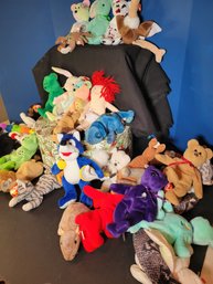 Beanie Babies Extravaganza !.  Approximately 60.  All Packaged Up For You. - - - - - - - - - - -Loc Table 1