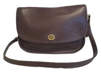 Vintage 1990's Coach Mahogany Brown Leather City Shoulder Bag With Turn Lock Flap