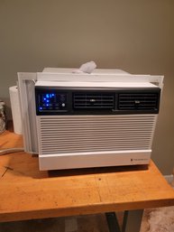 Friedrich 12,000BTU Ait Conditioner!. Tested And Working.  - - - - - - - - - - - - - - - - Loc: G Bench