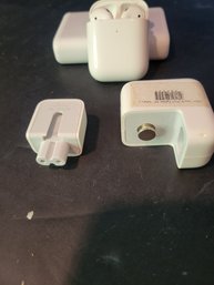 Apple Airpods / Apple Cube (charger) And And Additional 10,000mAH Battery Backup. - -  - - - -- - - - Loc Cab1