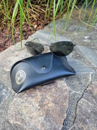 Ray-Ban Black Short Aviator Sunglasses.  - - - - - - - --- - - - - - - - - - - - - - - - - - - - - - Loc: Cab1