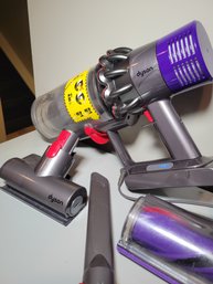 Dyson Cyclone V10 Total Clean Cordless Stick Vacuum.  Tested And Working. - - - - - - - - - - - - - Loc: LL