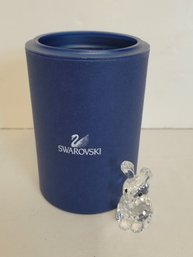 SWAROVSKI Crystal Mother Rabbit Figurine With Box  (lot Y.Y)