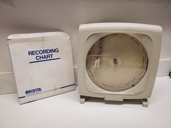 Bristol Babcock Instrument Systems Temperature Recording Machine & Extra Recording Charts