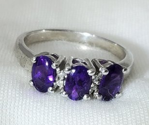 Exquisite Sterling Silver Size 7 Tested Triple Amethyst Ring ~ 3.00 Grams