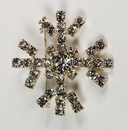 Vintage Rhinestone Snow Flake Pendant / Pin / Brooch