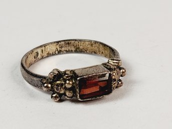 Vintage Red Stone Sterling Silver Ring