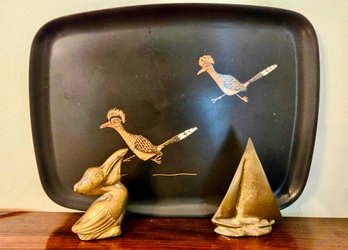 MCM Vintage Couroc Monterey Roadrunner Tray With Brass Pelican And Sailboat Paperweight Figurines