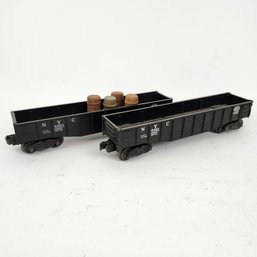 Lionel NYC 6462 Train Cars And Wooden Barrels