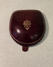 Vintage Peruzzi Luxe Italian Leather Coin Purse In Burgundy Finish With Gold Fleur De Lis Monogram And Trim