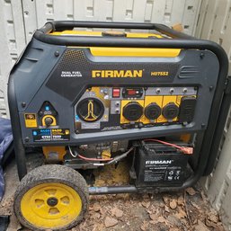 Firman Dual Fuel Generator Model H07552 With Original Operator's Manual & Firman Cover