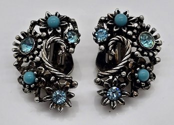 Vintage Lisner Silvertone Blue Rhinestone Flower Earrings