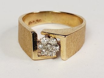 Vintage 10k Yellow Gold Diamond Cluster Brushed Design Solid Ring