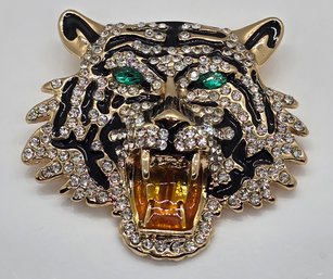 Incredible Sabretooth Tiger Brooch