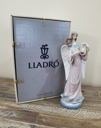 Vintage Lladro Porcelain Candleholder  Angel  With Lyre Figurine  #5949 (lot J)