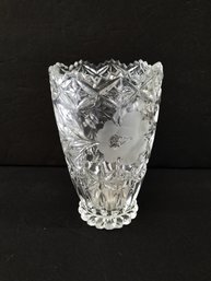 Beautiful Vintage Badash 24% Lead Crystal Vase 7' Tall With Lovely Floral Etching