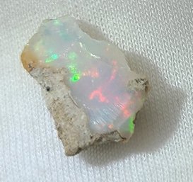 3.6 CT Ethiopian Welo Opal Play Of Color Nugget