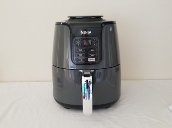 Ninja 4 Quart Air Fryer AF100-JM1