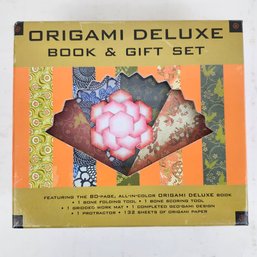 Origami Deluxe Book & Gift Set