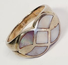 Elegant Vintage Sterling Silver 925 Ring With Mother Of Pearl Inlay