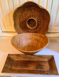 Wooden Salad Bowl And Tray With Wicker Chip/ Dip Container