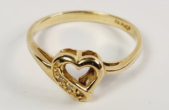 Pretty 14k Yellow Gold Diamond Heart Ring