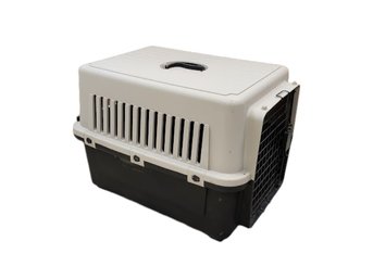 Precision Pet Cargo Kennel 27' (Retail $91)