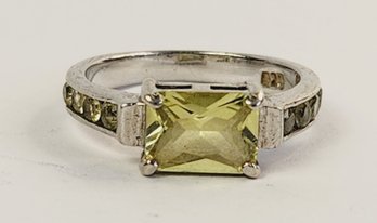 Vintage Sterling Silver Lemon Quartz Gemstone Ring With Studs On Band