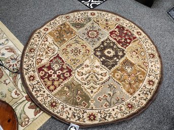 Tayse 'Elegance' Round Rug