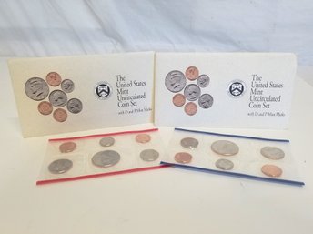 Pair Of 1992 United States Mint Uncirculated Coin Sets With P & D Mint Marks (lot K)