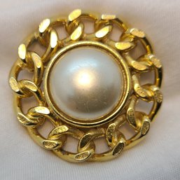 Vintage Sarah Coventry Gold Tone Cherries Brooch