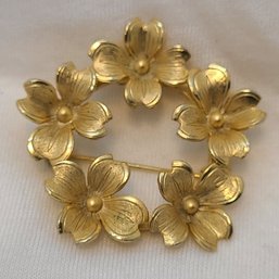 Vintage Giovanni Flower Pin / Brooch