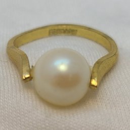 Vintage Gold Tone Faux Pearly Ring Marked 'Germany'