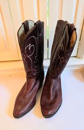 R. Custom Tac Room Leather Cowboy Boots With Contrast Stitching