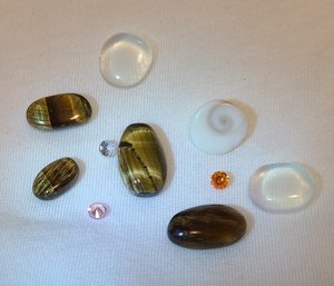 Lot Of Assorted Stone To Include Tiger Eye ~ Shiva Eye Shell & More