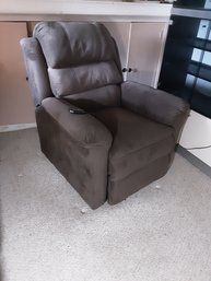 Bob's Furniture Power Lift Chair