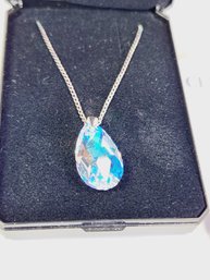 New Sparkling Swarovski  Crystal Tear Drop Pear Shape Pendant  And Necklace