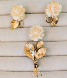 Vintage Rose Bud Carved Screw Back Earrings & Matching Pin Jewelry Set In Gold Finish