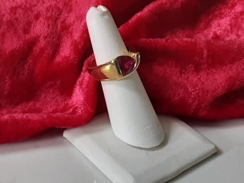 Sterling Silver Gold Plated Red Stone Ring 7.28 Grams