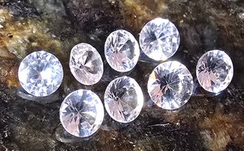 8 White Sapphires