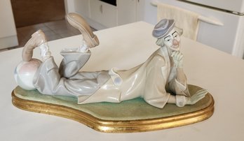 Vintage Porcelain Lladro Spain Clown Resting On Wood Base