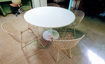 Vintage Mid-Century Modern Bertoia Wire Chairs(5)  And Round Table*