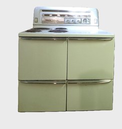 Vintage 1948 White Porcelain Enamel & Chrome G.E. Hotpoint Automatic Electric Double Oven Stove